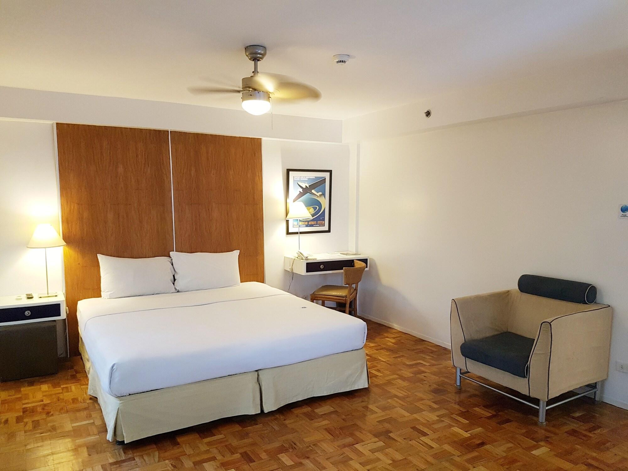 The Clipper House, Poblacion Makati Manila Exterior foto